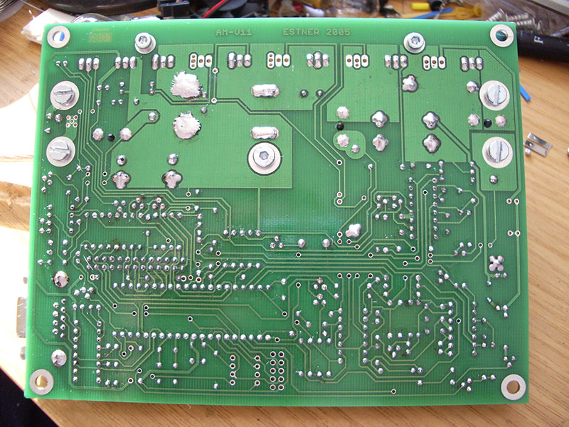 Picture: Bottom side of the board