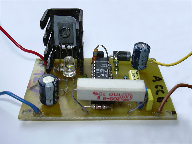 Bild: TEA1102 Ladecontroller